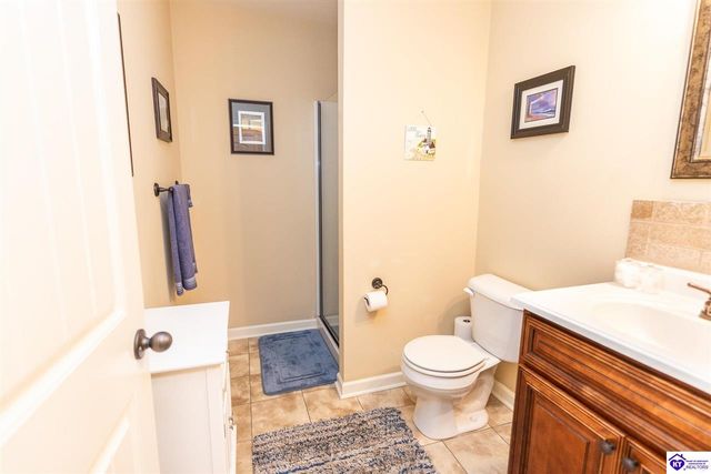 114 Vineland Parkway, Vine Grove, KY 40175