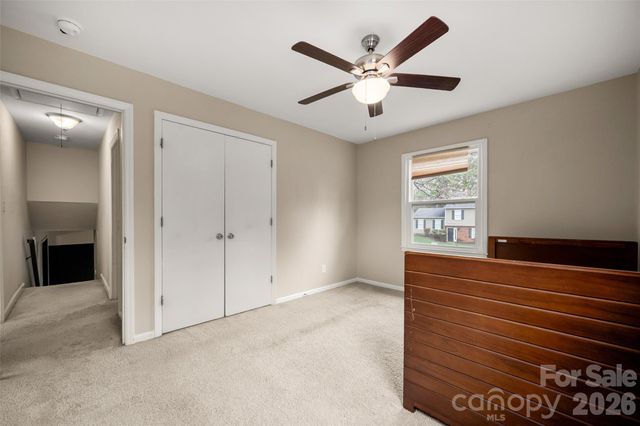 5610 Lawrence Orr Road, Charlotte, NC 28212