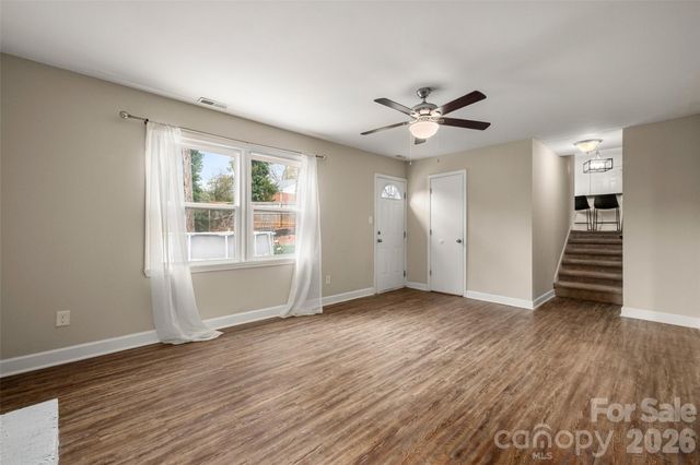 5610 Lawrence Orr Road, Charlotte, NC 28212