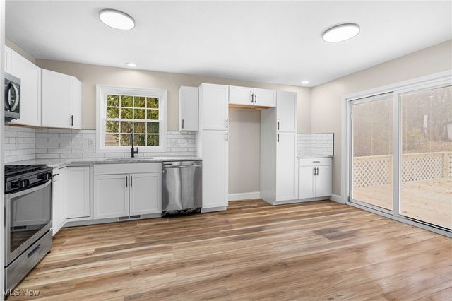 7974 Chablis Drive NW, Massillon, OH 44646