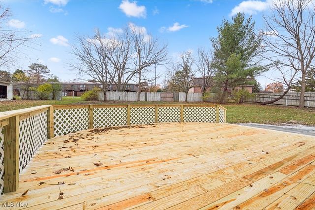 7974 Chablis Drive NW, Massillon, OH 44646