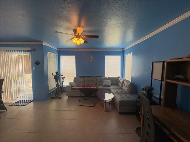 10075 Westpark Drive 94, Houston, TX 77042