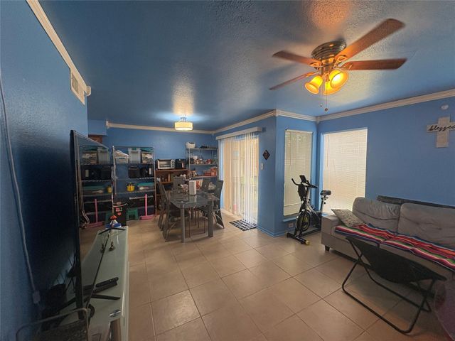 10075 Westpark Drive 94, Houston, TX 77042