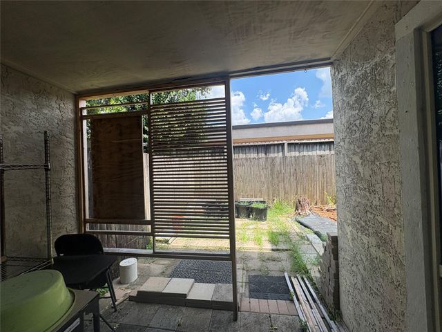 10075 Westpark Drive 94, Houston, TX 77042