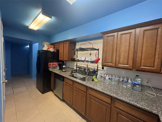 10075 Westpark Drive 94, Houston, TX 77042