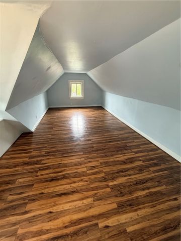 110 Kirk Ave, Carrick, PA 15227