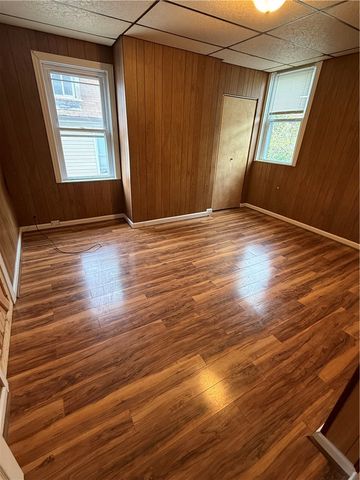 110 Kirk Ave, Carrick, PA 15227