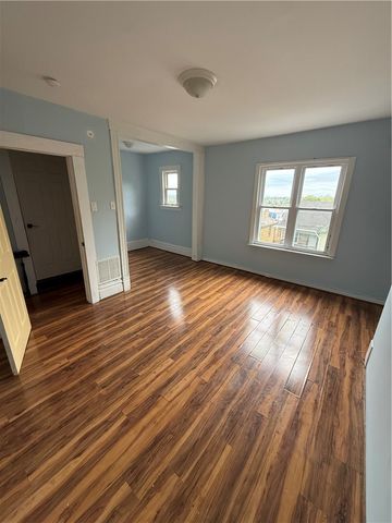 110 Kirk Ave, Carrick, PA 15227