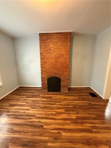110 Kirk Ave, Carrick, PA 15227