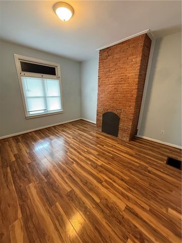 110 Kirk Ave, Carrick, PA 15227