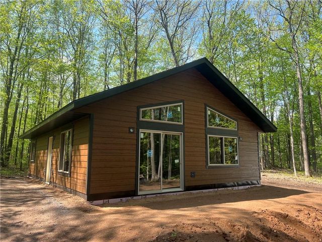 5907N Vans Lane, Stone Lake, WI 54876