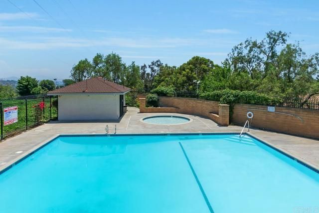 308 Ranchwood Glen, Escondido, CA 92026