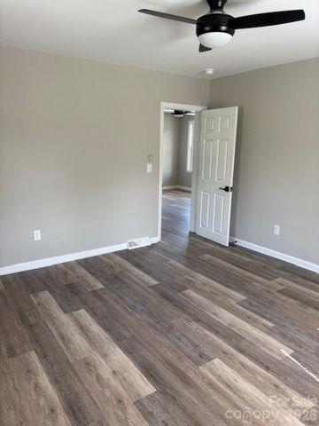 97 Sixth Street, Cramerton, NC 28032