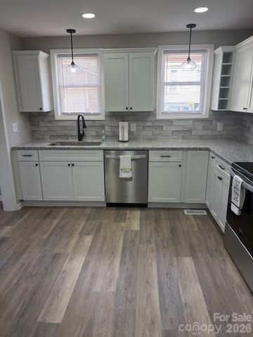 97 Sixth Street, Cramerton, NC 28032