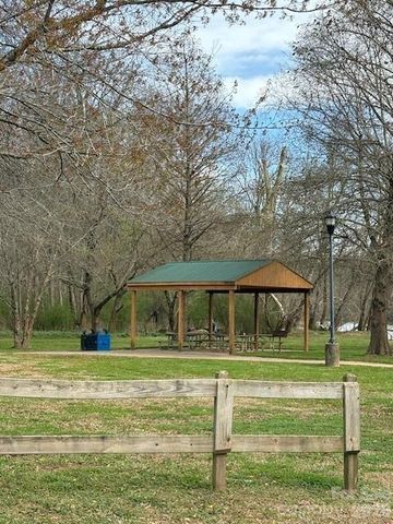 97 Sixth Street, Cramerton, NC 28032