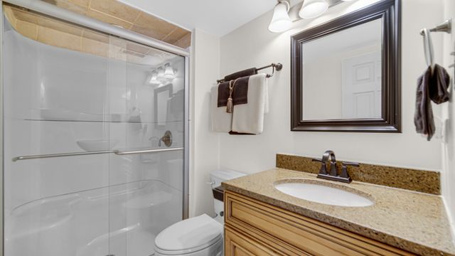 621 Escanaba Avenue, Calumet City, IL 60409