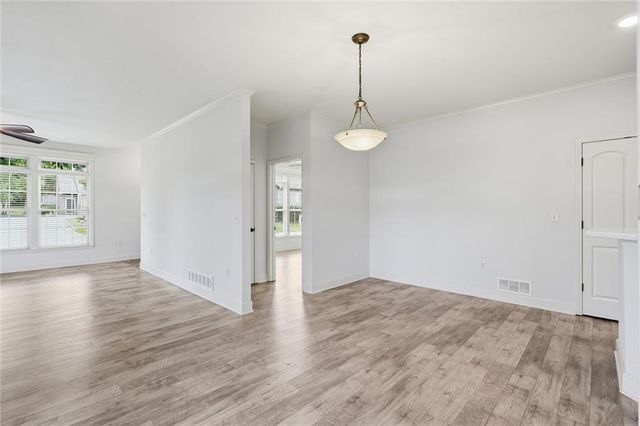 11263 S Summit Street 2402, Olathe, KS 66062