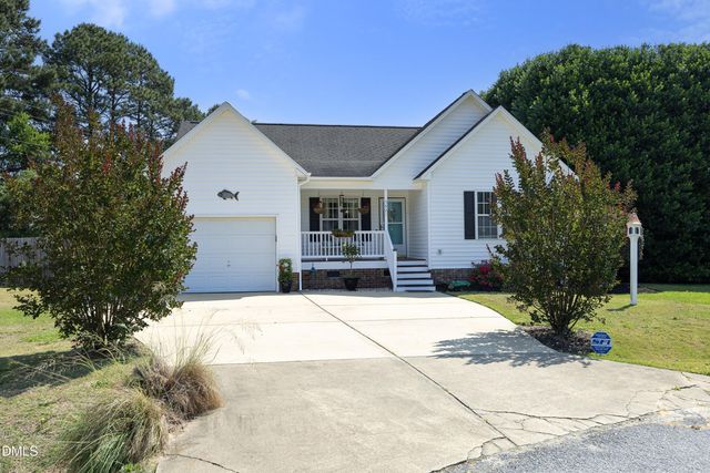 5921 Waterworn Court, Fuquay Varina, NC 27526