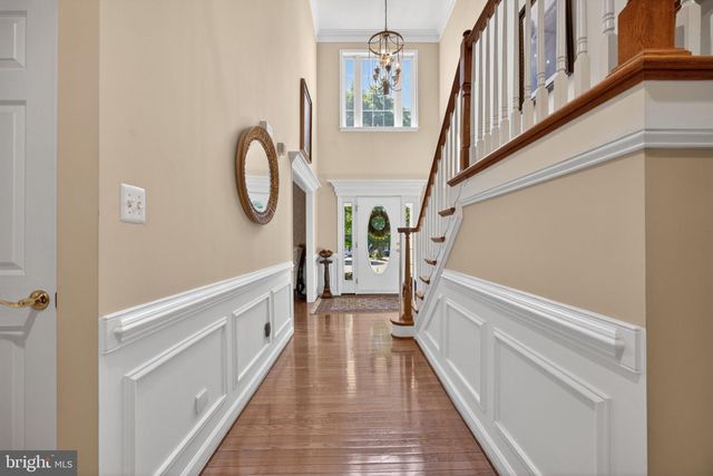 15 STRATFORD HALL CT, Fredericksburg, VA 22406