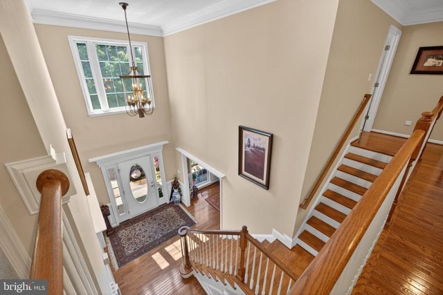 15 STRATFORD HALL CT, Fredericksburg, VA 22406