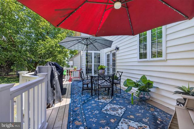 15 STRATFORD HALL CT, Fredericksburg, VA 22406