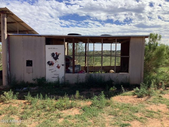 6265 W COPPER BUG Road, Elfrida, AZ 85610