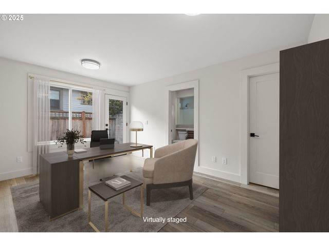 176 N GOING St, Portland, OR 97217