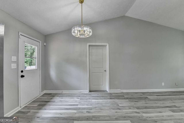 1018 Wayne Drive, Snellville, GA 30078