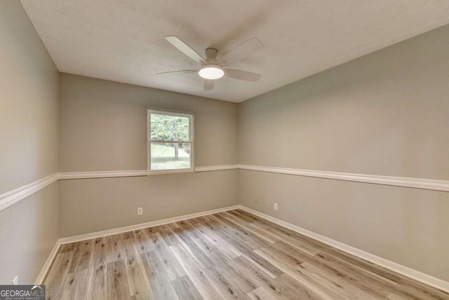 1018 Wayne Drive, Snellville, GA 30078