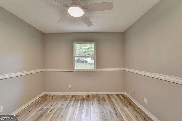 1018 Wayne Drive, Snellville, GA 30078