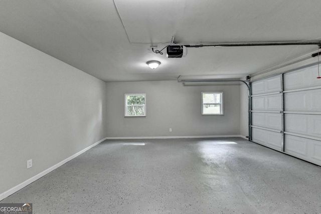 1018 Wayne Drive, Snellville, GA 30078