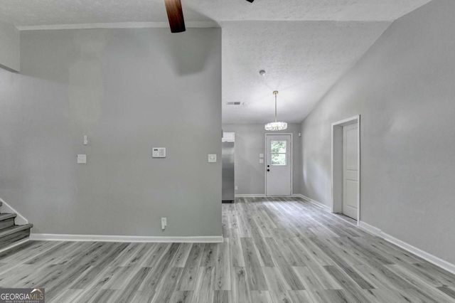 1018 Wayne Drive, Snellville, GA 30078