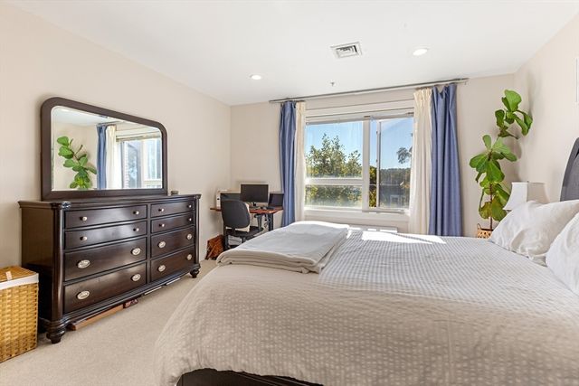 533 Cambridge St 308, Boston, MA 02134