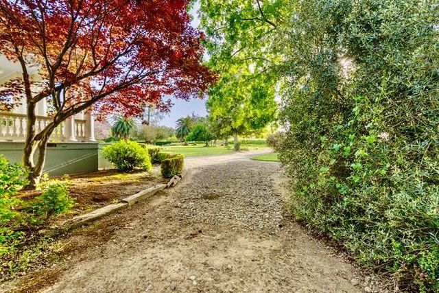 610 San Felipe Road, Gilroy, CA 95020