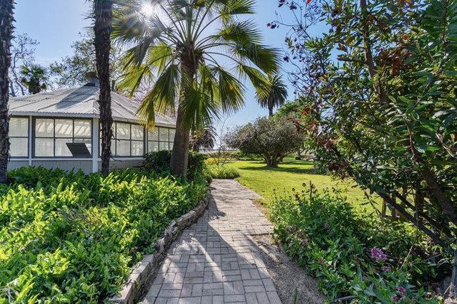 610 San Felipe Road, Gilroy, CA 95020