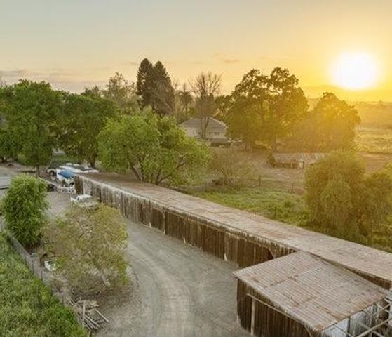 610 San Felipe Road, Gilroy, CA 95020