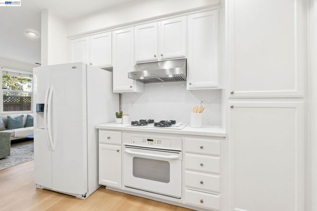 6325 Bray Ct, Dublin, CA 94568