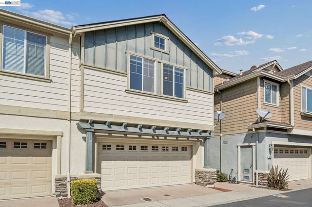 6325 Bray Ct, Dublin, CA 94568
