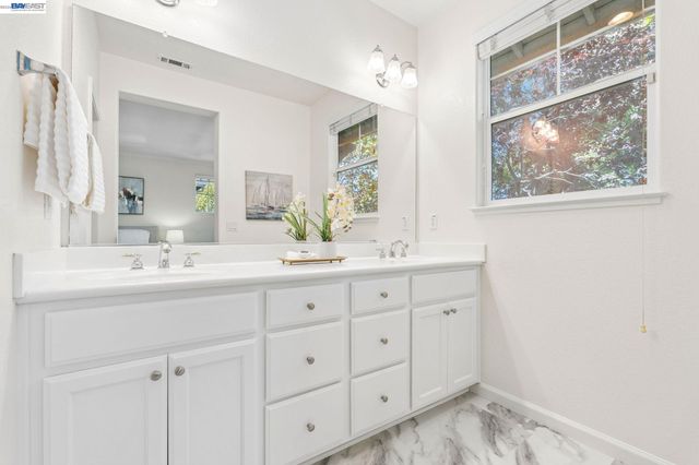 6325 Bray Ct, Dublin, CA 94568