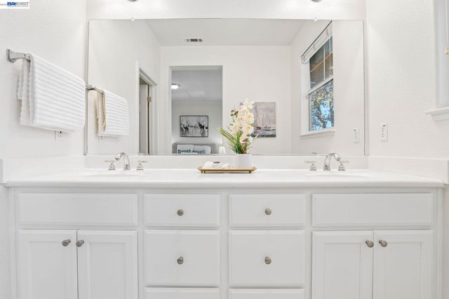 6325 Bray Ct, Dublin, CA 94568