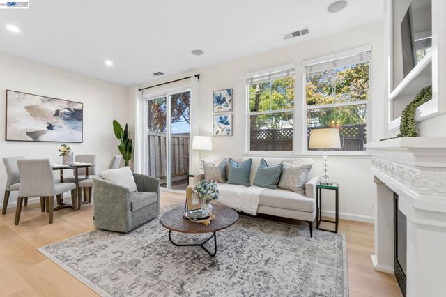 6325 Bray Ct, Dublin, CA 94568