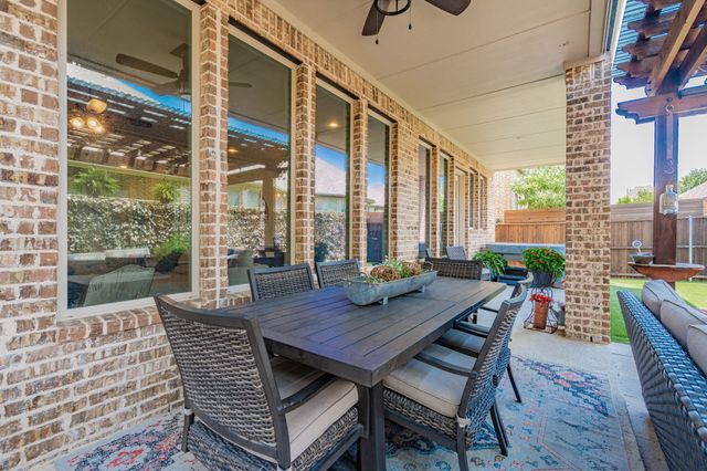 2853 Wellbourne Drive, Carrollton, TX 75006