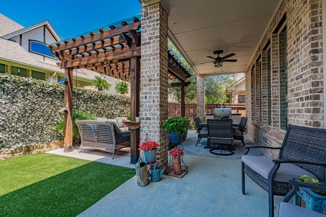 2853 Wellbourne Drive, Carrollton, TX 75006
