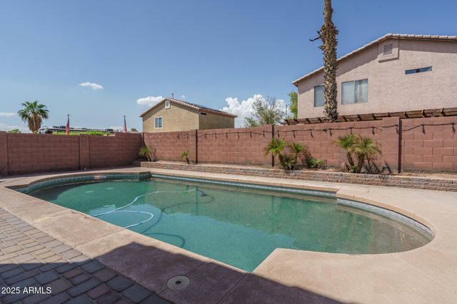 16006 W Lincoln Street, Goodyear, AZ 85338