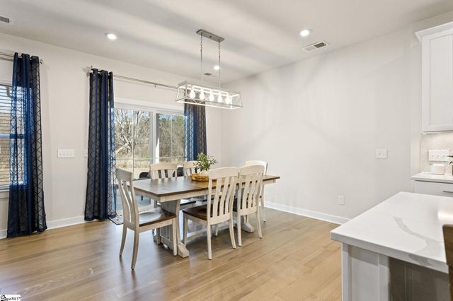 356 Hollythorpe Lane, Fountain Inn, SC 29644