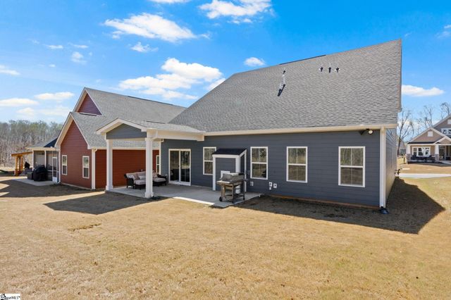 356 Hollythorpe Lane, Fountain Inn, SC 29644