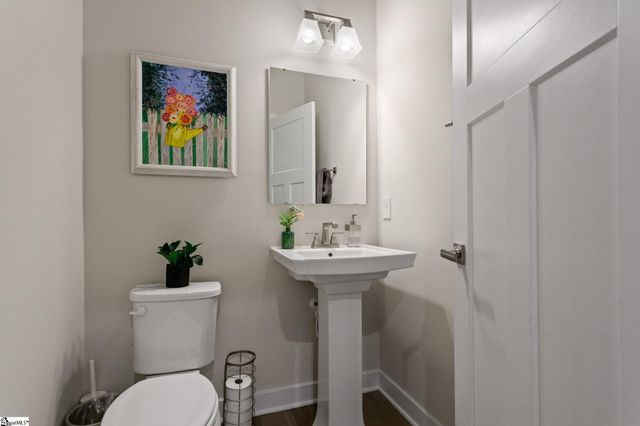 356 Hollythorpe Lane, Fountain Inn, SC 29644