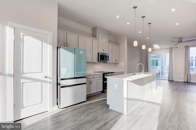 1657 ASPEN POPLAR RD, Dumfries, VA 22026