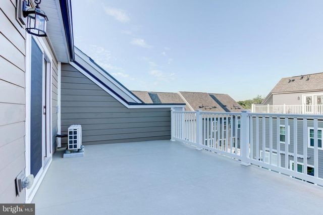 1657 ASPEN POPLAR RD, Dumfries, VA 22026