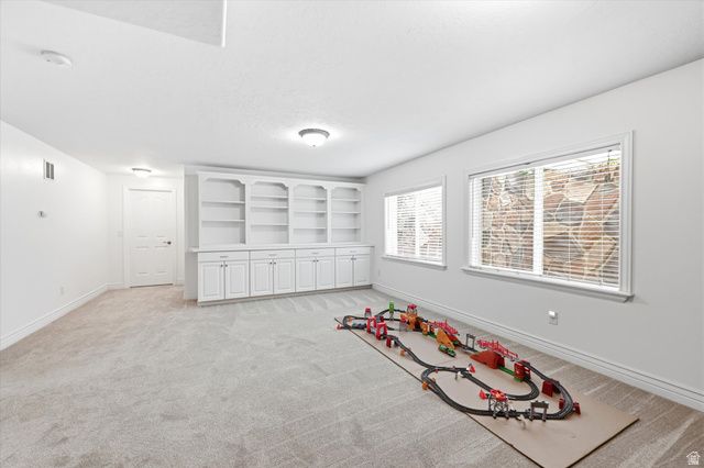 9604 N APPLE CT, Cedar Hills, UT 84062